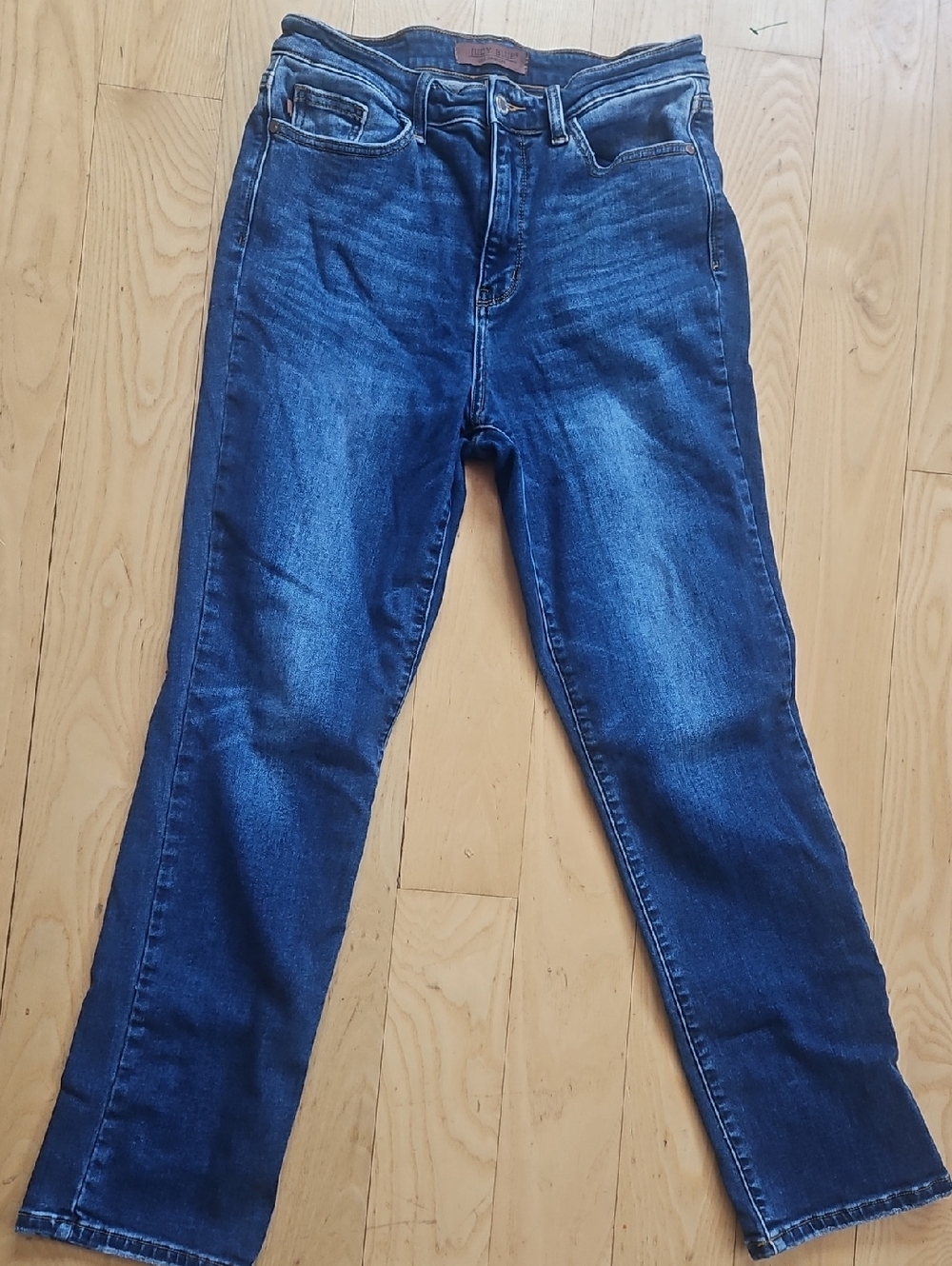 Judy Blue Women's Slim Straight Jeans in Indigo Blue Wash